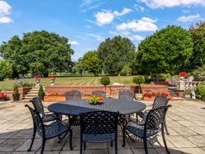 Photo 22- click for photo gallery